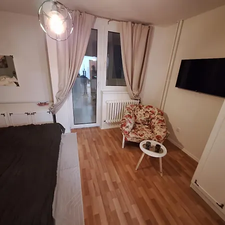 Apartman Lotos *